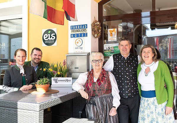 5 Tagereise „Land und Leute in der Steiermark 2023“ - Hotel-Restaurant Schwarzer Adler