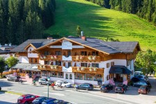 Haus © Hotel Alpenblick und Hirschenau
