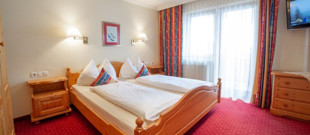 Zimmer©HotelAlpenblickundHirschenau