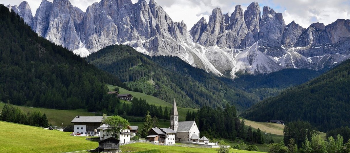 © Pixabay_Dolomiten_Italien_Berg_Alpen_Natur_Berge_Wolken